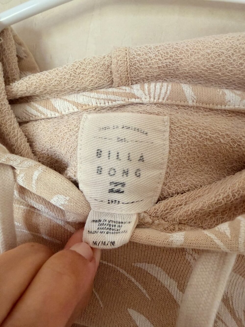 Billabong Women’s At Last Pullover Sweatshirt Medium - Picture 4 of 5